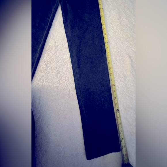 NWT Ladies pull on jeans. Size small-tall. Dark blue denim wash. - Picture 8 of 10